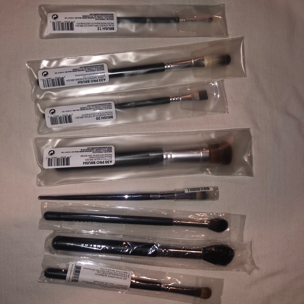 Make up brushes